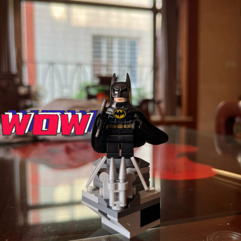 LEGO Batman 1992 – Minifigurine Batman sur Gargouille – Image 5